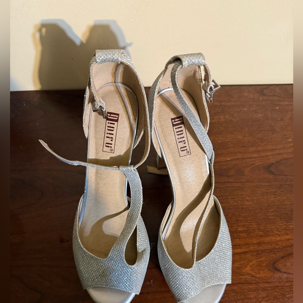 Silver IDIFU Heels